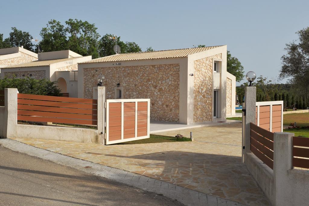 Villa Poulades Gouvia Habitación foto