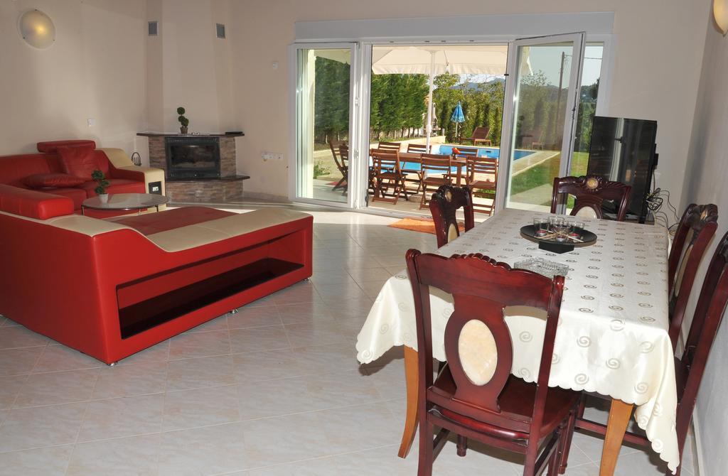 Villa Poulades Gouvia Habitación foto