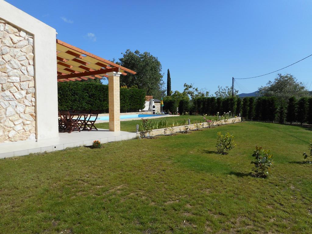 Villa Poulades Gouvia Exterior foto